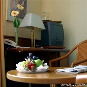 Kurfuerstendamm Am Adenauerplatz Hotel Berlino